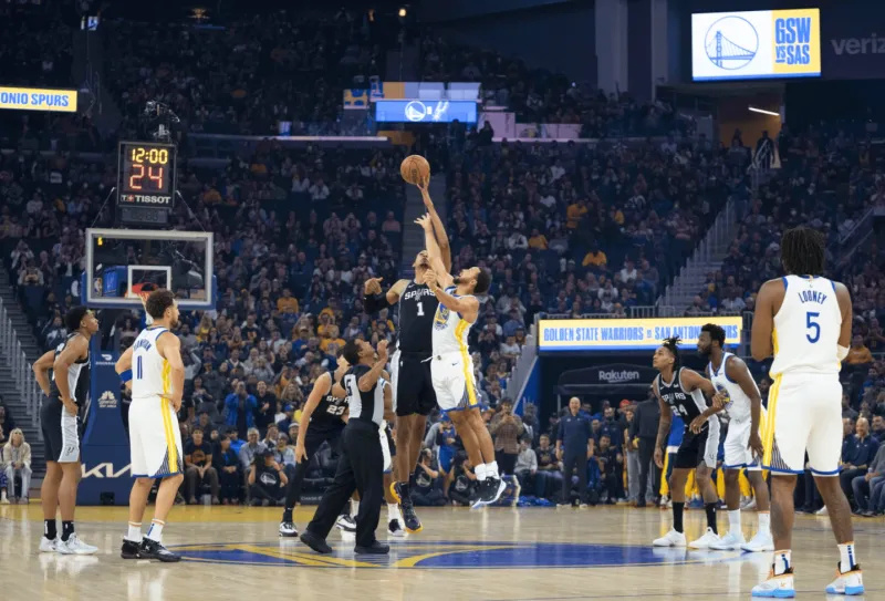  法甲收官战现戏剧性一幕 升降级悬念留最后