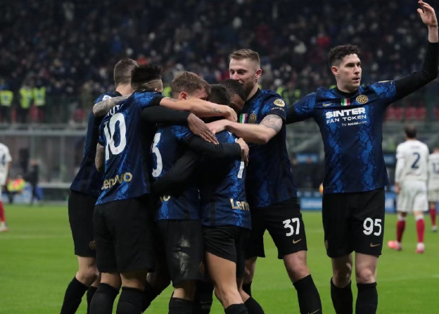  国际米兰主场完胜那不勒斯巩固榜首优势